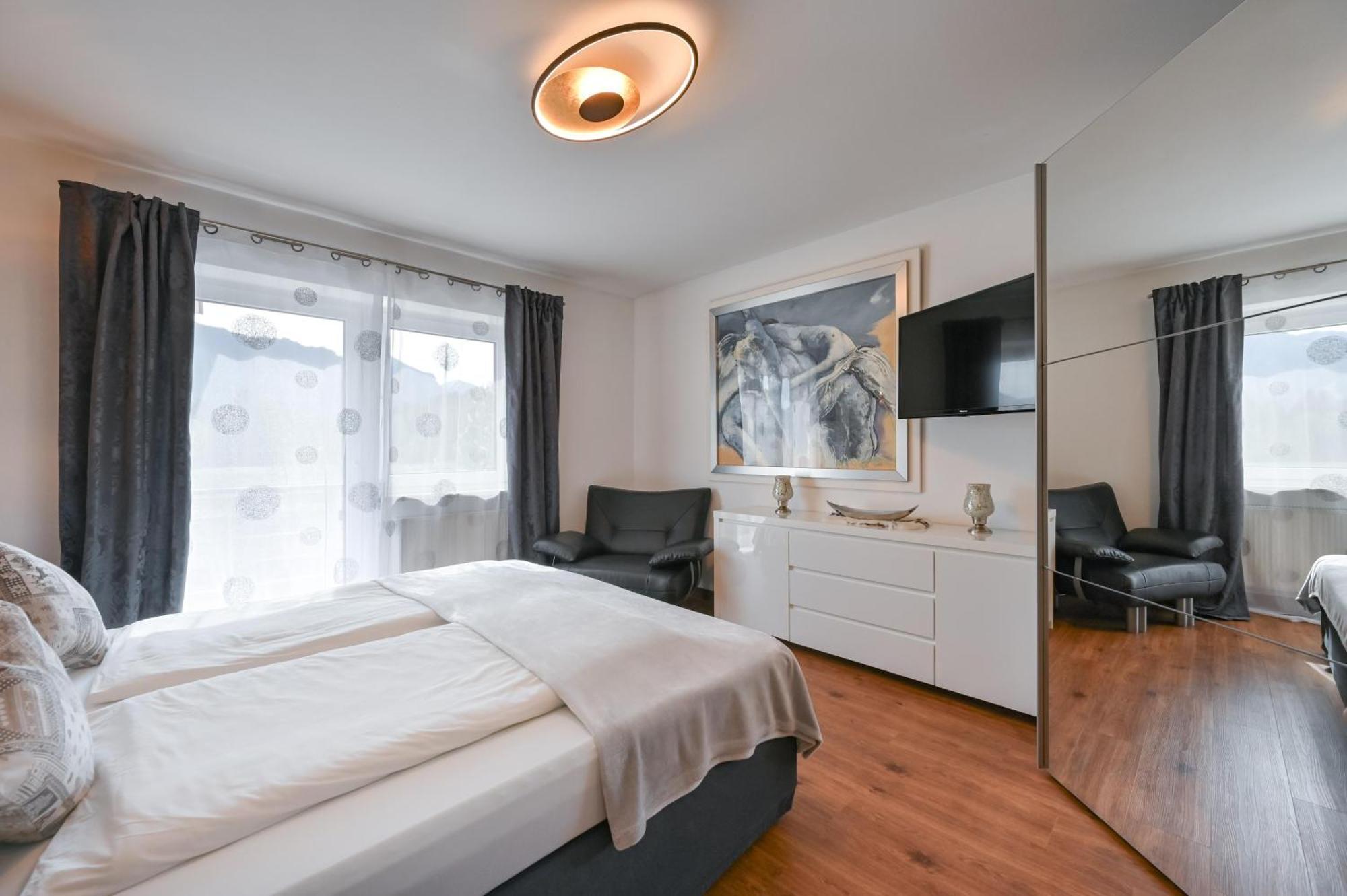 Ferienwohnung Herzstueck Im Haus Schlossblick Fussen Exterior photo